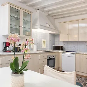 Ca Dama Del Pozzo Apartment